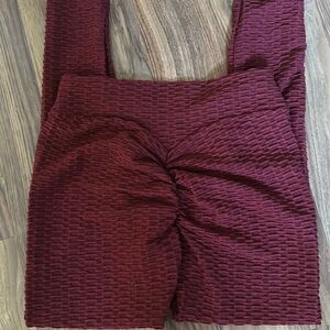 Women’s leggings - butt cinching